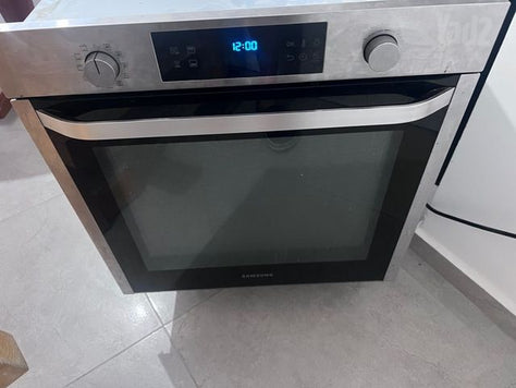 תנור בנוי