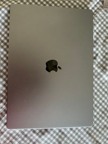מחשב macbook