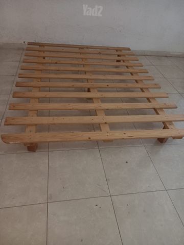 בסיס 160 על 190
