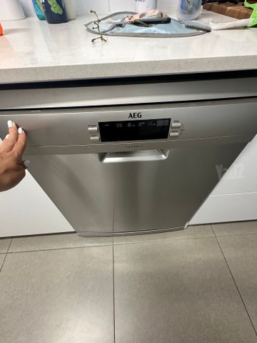 מדיח AGE כמו חדש!