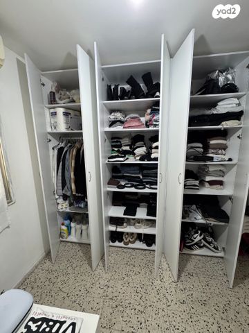 ארון 6 דלתות
