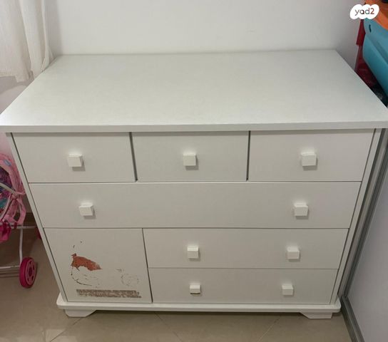 מיטת תינוק
