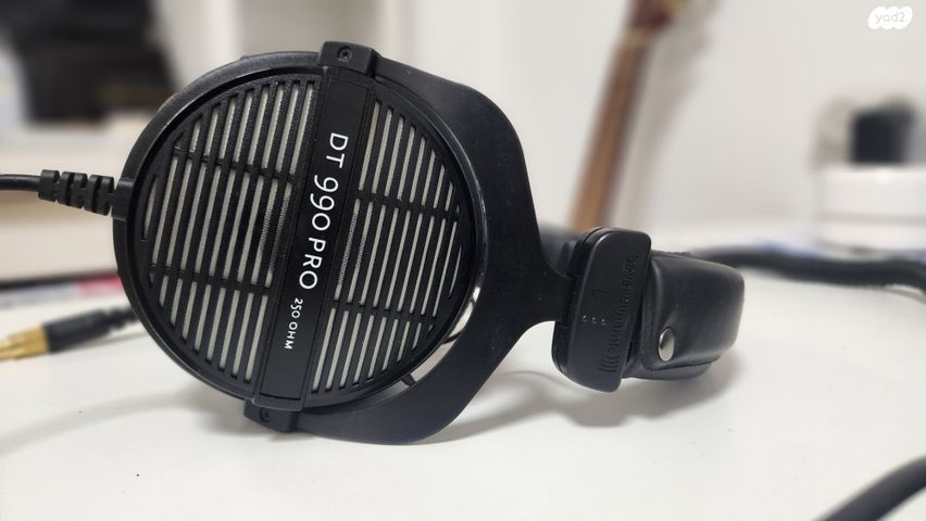 אוזניות Beyerdynamic DT990