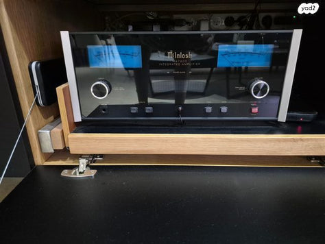 מגבר סטריאו McIntosh MA-7200