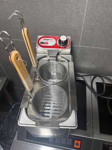 פסטה קוקר