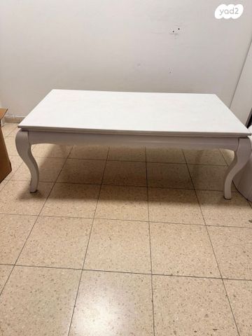 שולחן