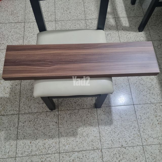 מדף צף