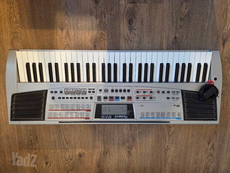 אורגנית Roland EM-15