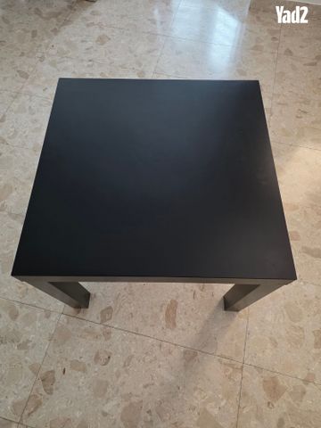 שולחן