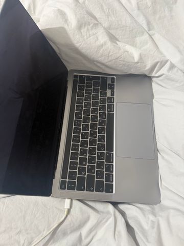MacBook Pro 13 2020–512GB,שמור