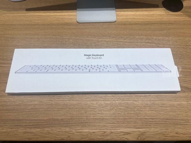 מקלדת apple magic keyboard
