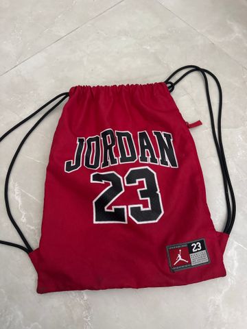 תיק JORDAN