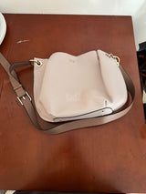 תיק GUESS Los Angeles