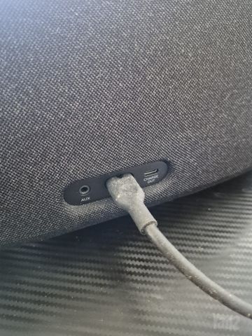 רמקול harman kardon go +play 3