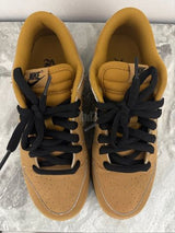 nike dunk low sb  wheat gum
