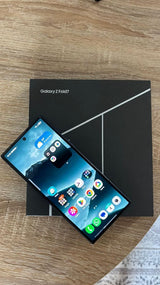 Samsung z fold (512GB)