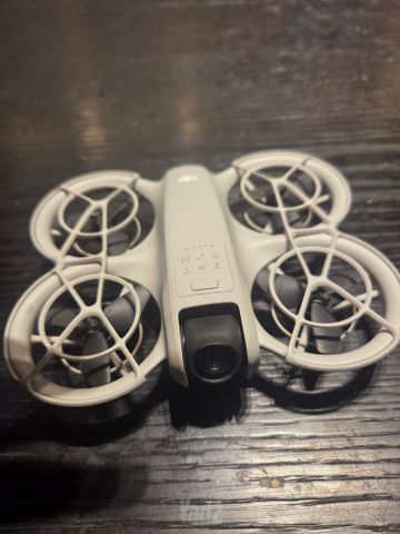רחפן dji neo