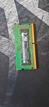 8gb dd4 2400mhz cl14 ללפטופים