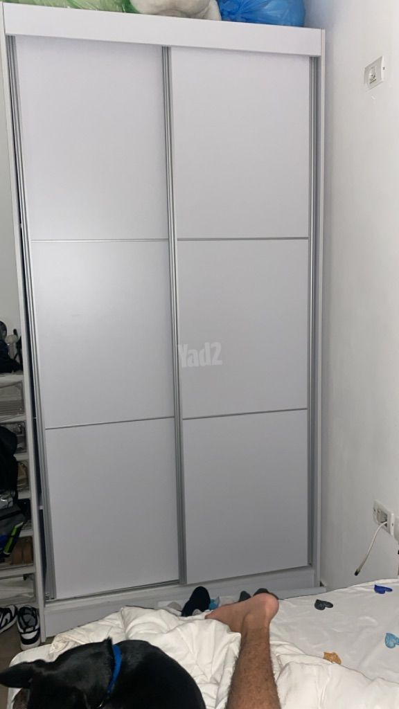 ארון בגדים