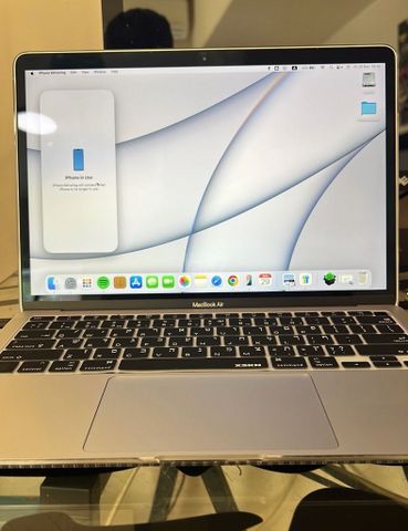 MacBook Air M1