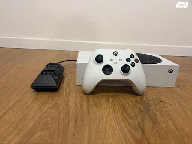 Xbox Series S + שלט
