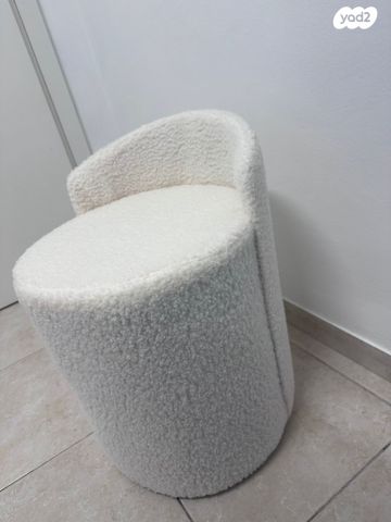 הדום מפואר
