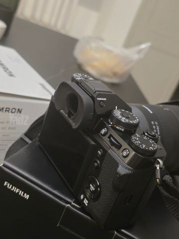 Fujifilm X-T5 + Tamron 17-70mm