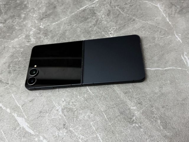 Galaxy Z  Flip7