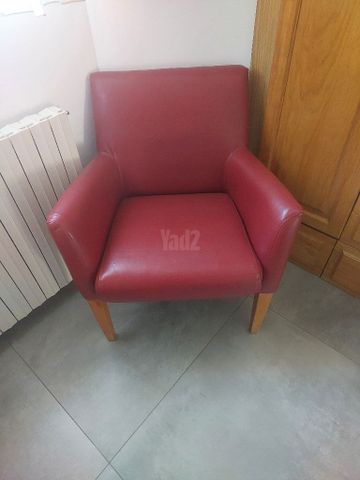 כורסא דמוי עור
