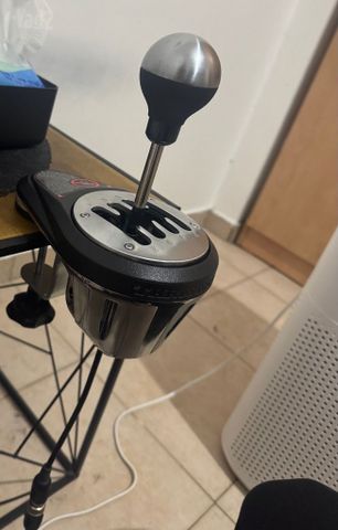 ידית הילוכים להגה Thrustmaster