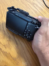 Sony zve10 עם smallrig כלוב