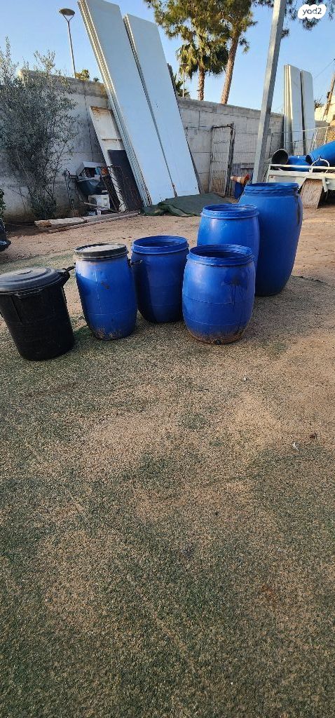 חביות פלסטיק