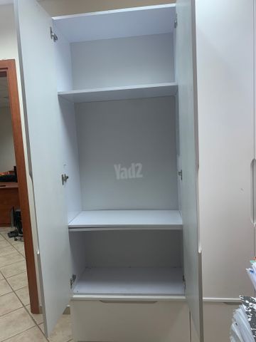 ארון בגדים
