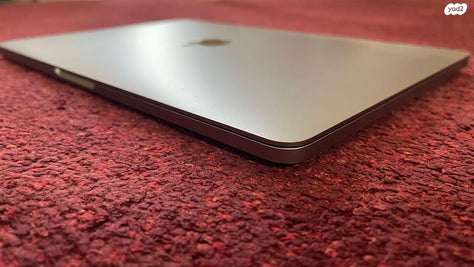 MacBook Pro 13