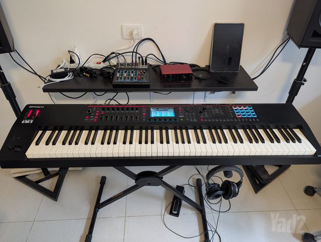 Roland Fantom 08