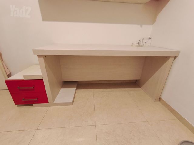 חדר נוער