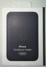 FineWoven Wallet with MagSafe