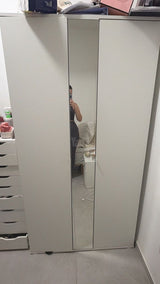 ארון איקאה