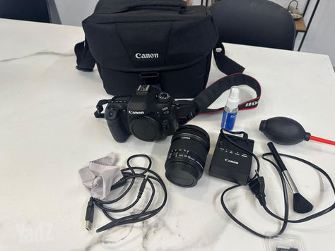 Canon EOS 80D ועדשה