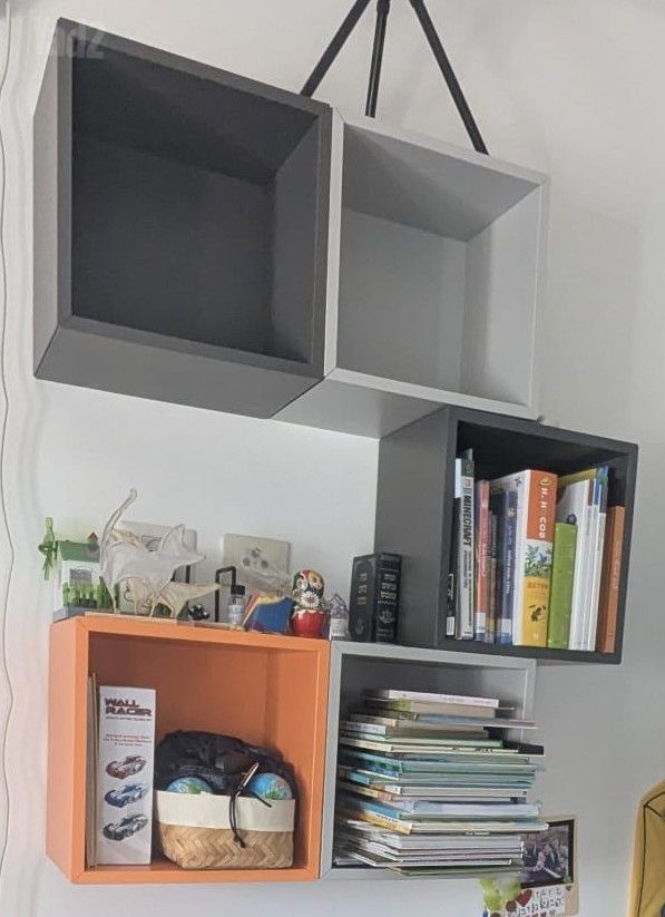 ארונית