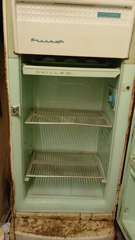 מקרר וינטג' אמקור 10 מדהים