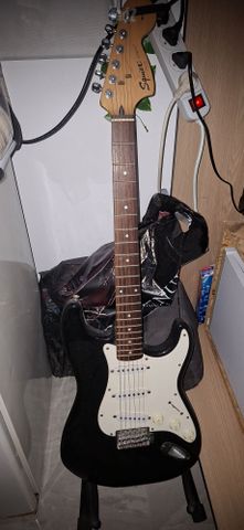 Squier Affinity Stratocaster
