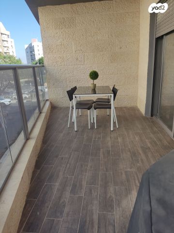 רהיט גן