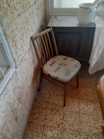 כסאות