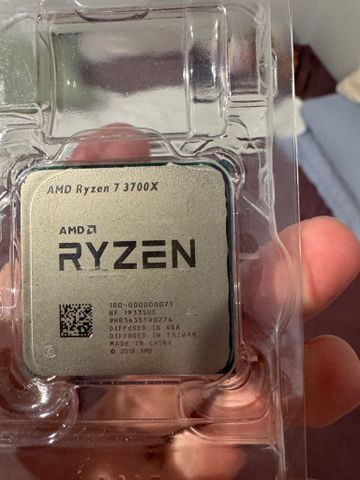 Ryzen 7 3700X