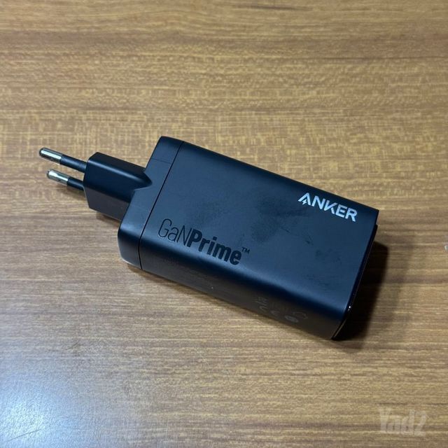 Anker Charger 737 120w מטען
