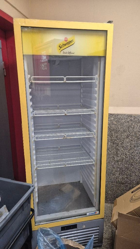 מקרר משקאות