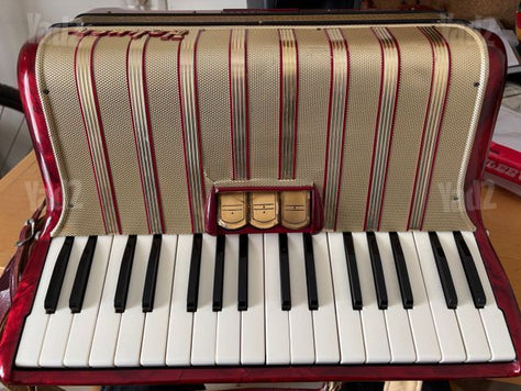 אקורדיון Hohner משופץ!