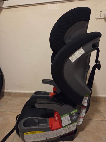 מושב בטיחות britax