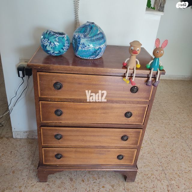 שידה וינטג'